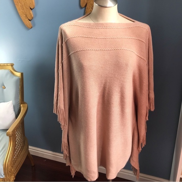HOST PICK! Layers by Lizden camel color lightweight luxurious feel fringe poncho - Picture 1 of 8